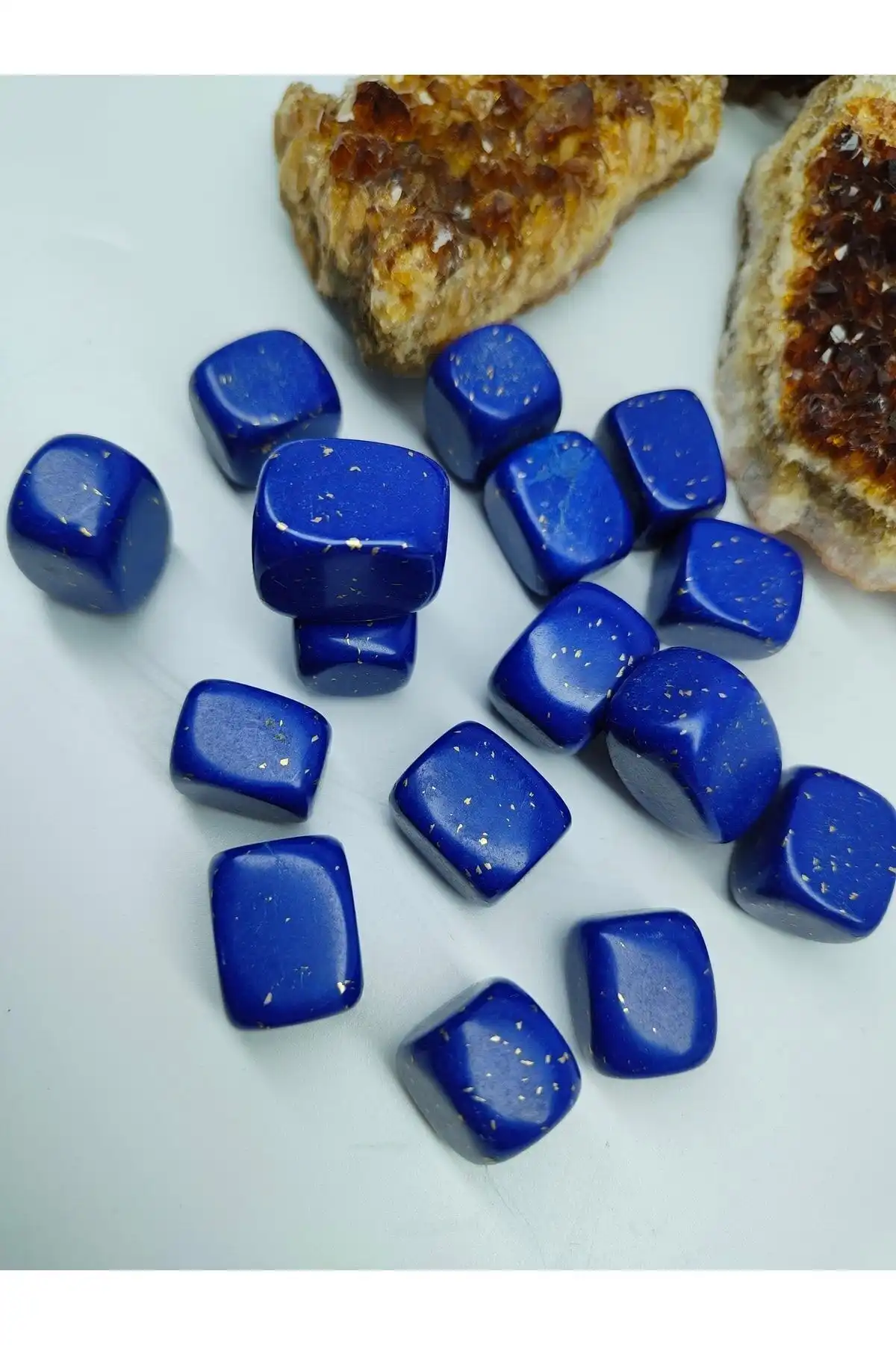 Lapis Lazuli Doğal Taş Tımbıl: Estetik ve Sağlık İçin Faydaları