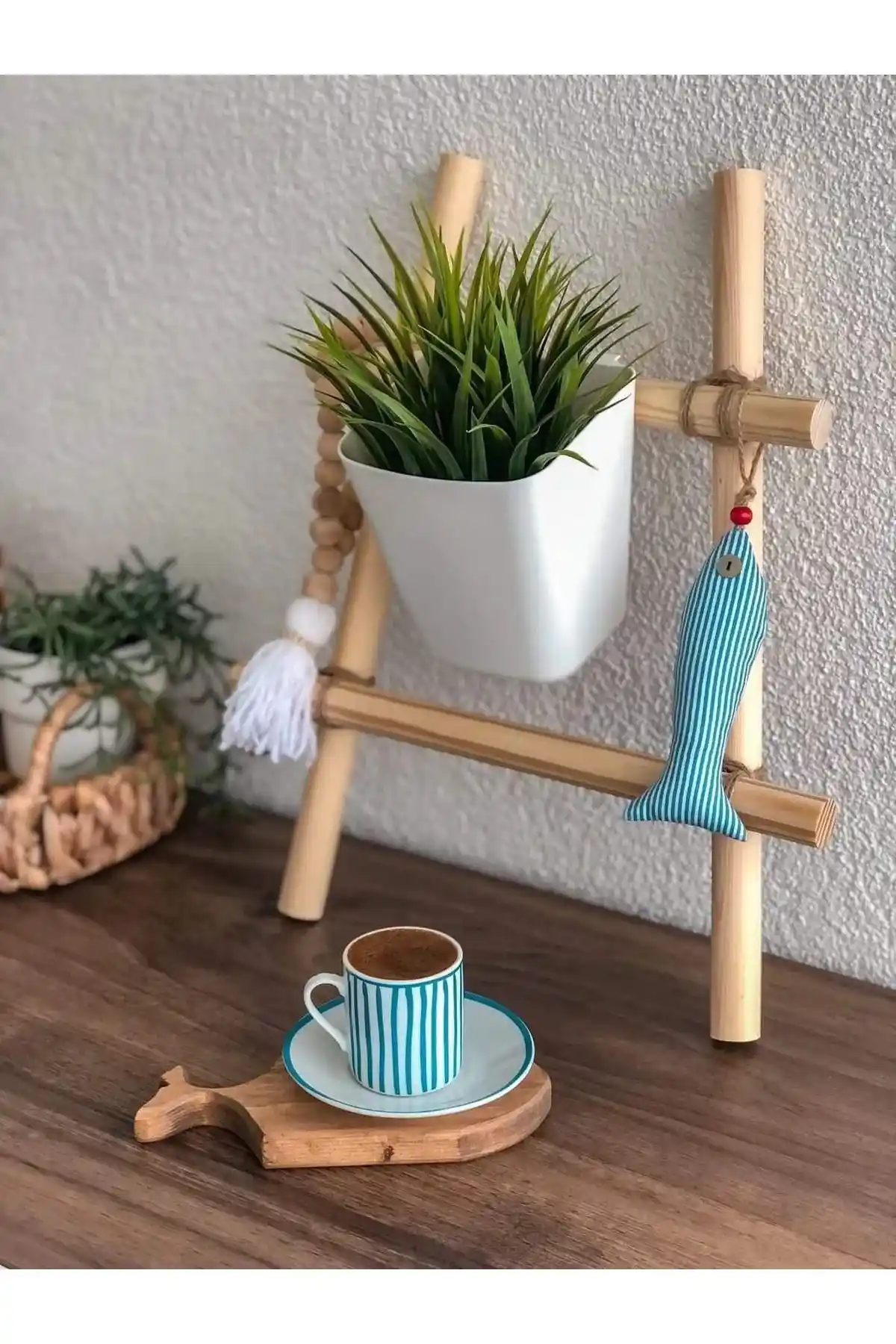 Marangozi Dekoratif Mini Merdiven: Dayanıklı ve Şık Çözüm