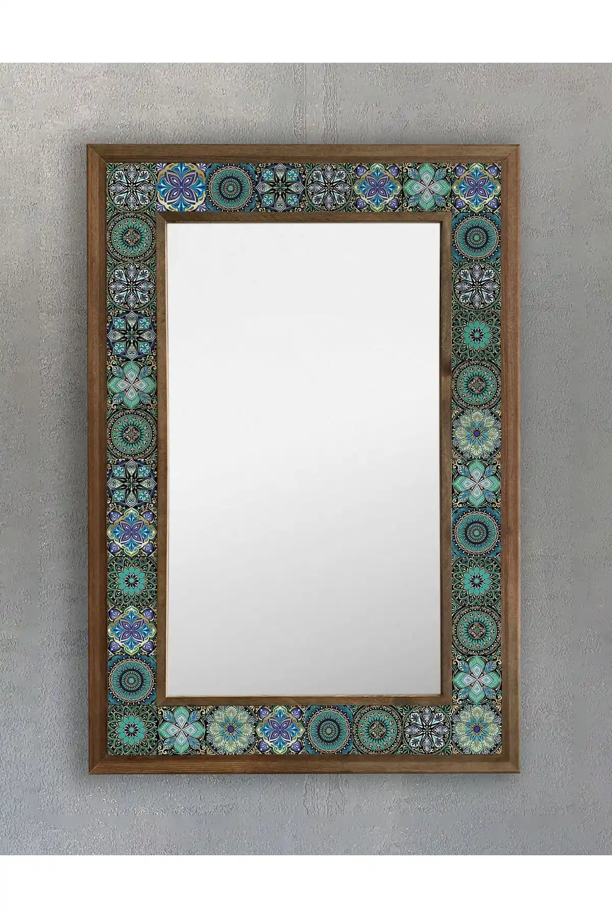 Oscar Stone Decor Masif Çerçeveli Mozaik Taş Ayna: Şıklık ve Fonksiyonellik Bir Arada