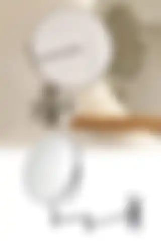 Binbirreyon Mafsallı Büyük Boy Makyaj Aynası İncelemesi ile Makyajınızı Geliştirin