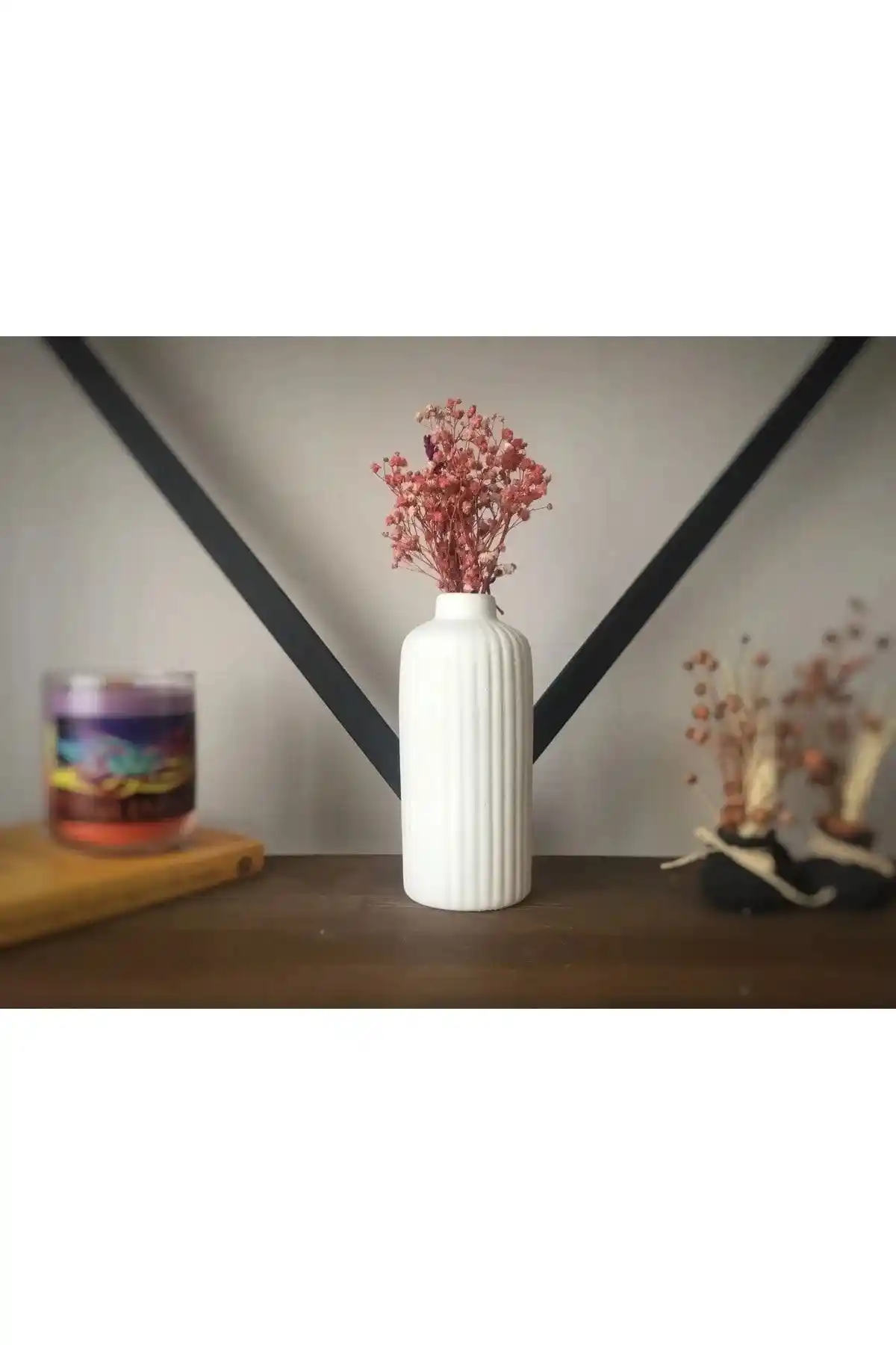 LİNECRAFT Uzun Çizgili Minyatür Vazo ile İskandinav Tarzında Modern Dekorasyon