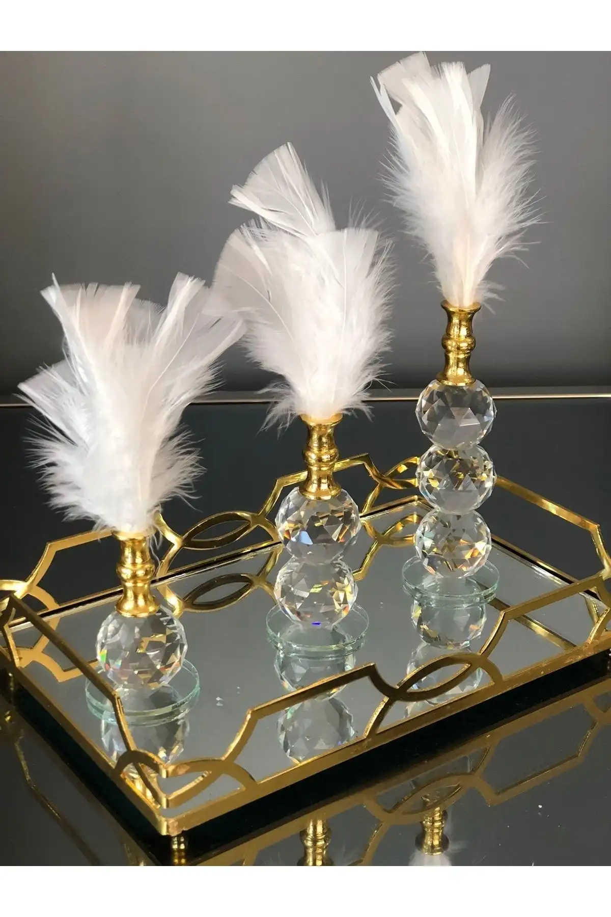 Masalsı Concept Üçlü Kristal Gold Tüylük ile Modern Şıklığı Evinize Taşıyın