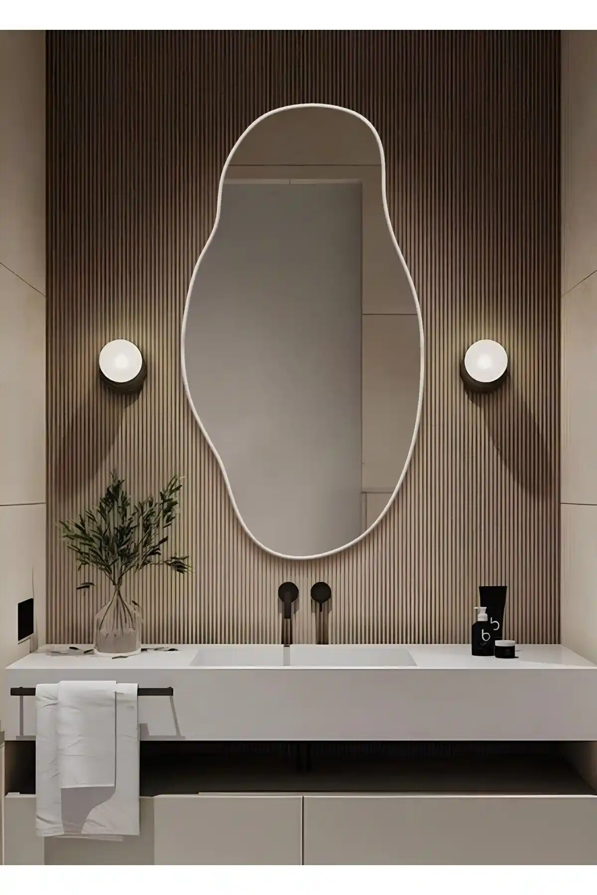 CG HOME Asimetrik Duvar Aynası: Estetik ve Fonksiyonel Kullanım İmkanları