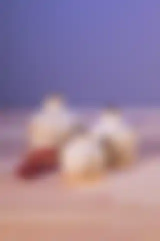 Decorandmore'un Estetik Dekoratif Seramik Nar Seti ile Ev Dekorasyonuna Şıklık Katın