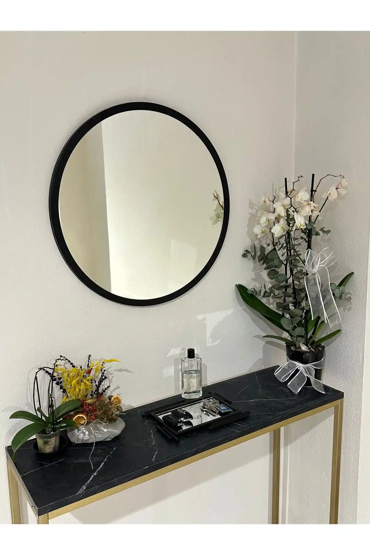 Ersan Dizayn Metal Siyah Dekoratif Yuvarlak Ayna İle Şıklığı Yakalayın