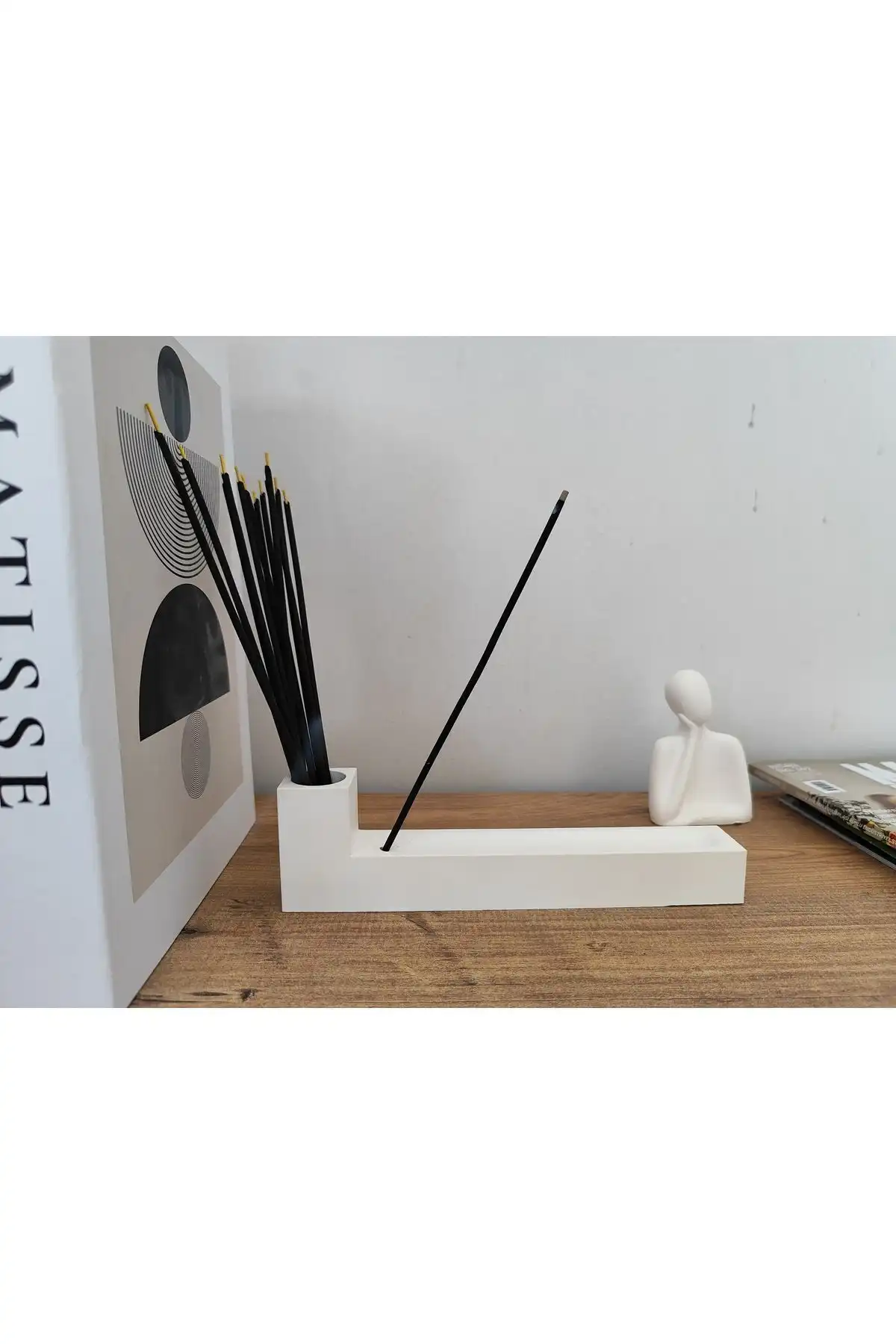 Minima Art Studio: Estetik ve Fonksiyonel Dekoratif Tütsülük İncelemesi