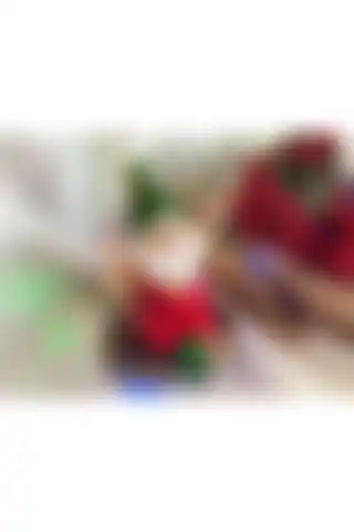 Renkli Sallanan Yılbaşı Ağaç Cücesi Biblo ile Evlerinizi Şenlendirin