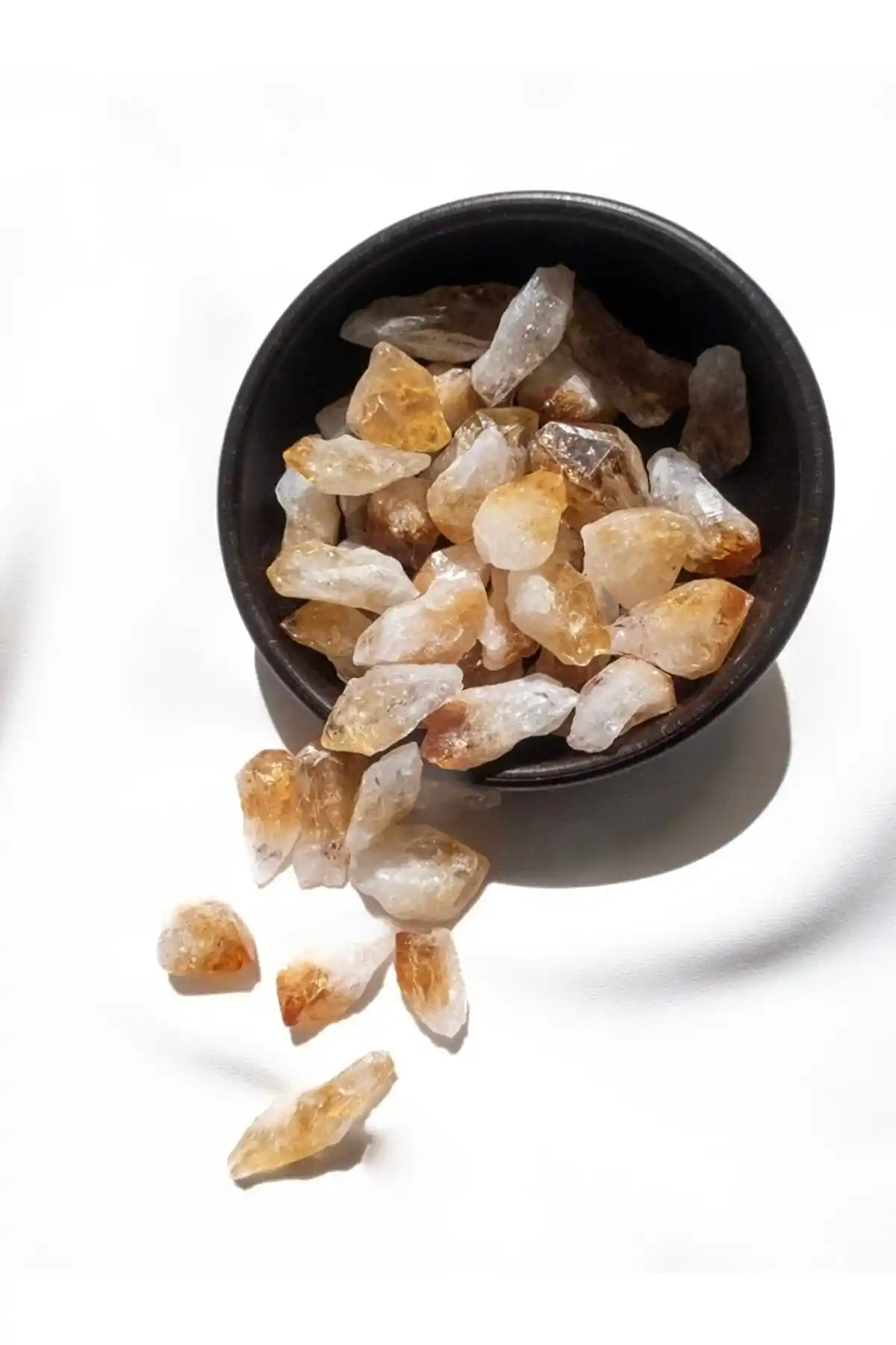 Sertifikalı Cüzdan Boy Ham Işlenmemiş Sitrin Kütle ile Modern Ev Dekorasyonu