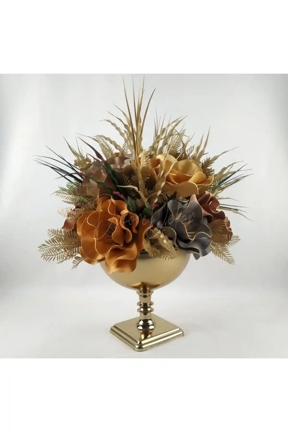 Vazo Orta Lale: Modern Tasarımıyla Estetik ve Fonksiyonel Bir Dekorasyon Ürünü