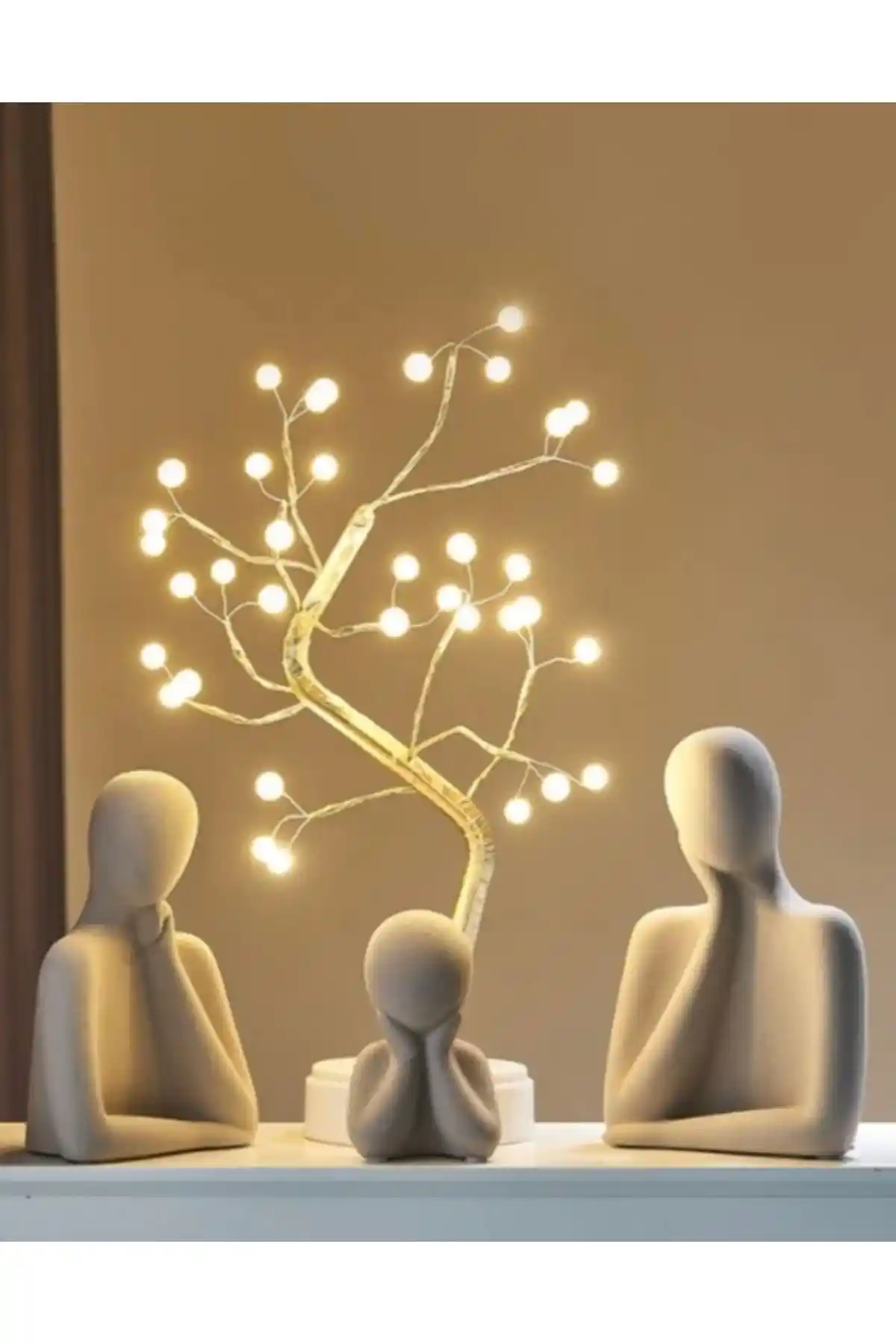 Beton Heykel Obje Biblosunun Aile Temalı Dekoratif Özellikleri İncelemesi