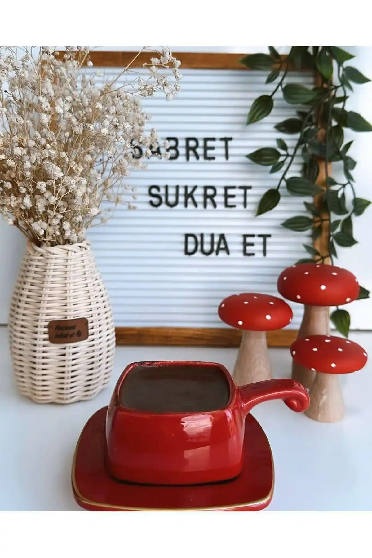 His Art Workshop 3 Lü Set ile Modern ve Renkli İç Mekan Tasarımı