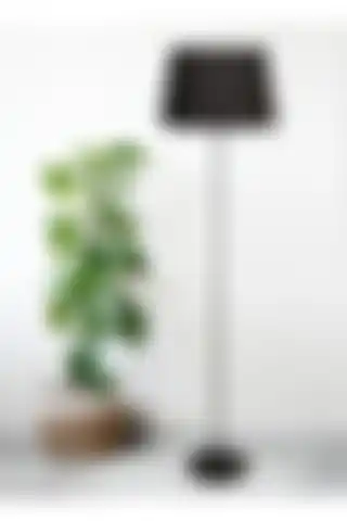 Leola Design Metal Klasik Tek Ayaklı Lambader: Şık ve Kullanışlı Aydınlatma Çözümü