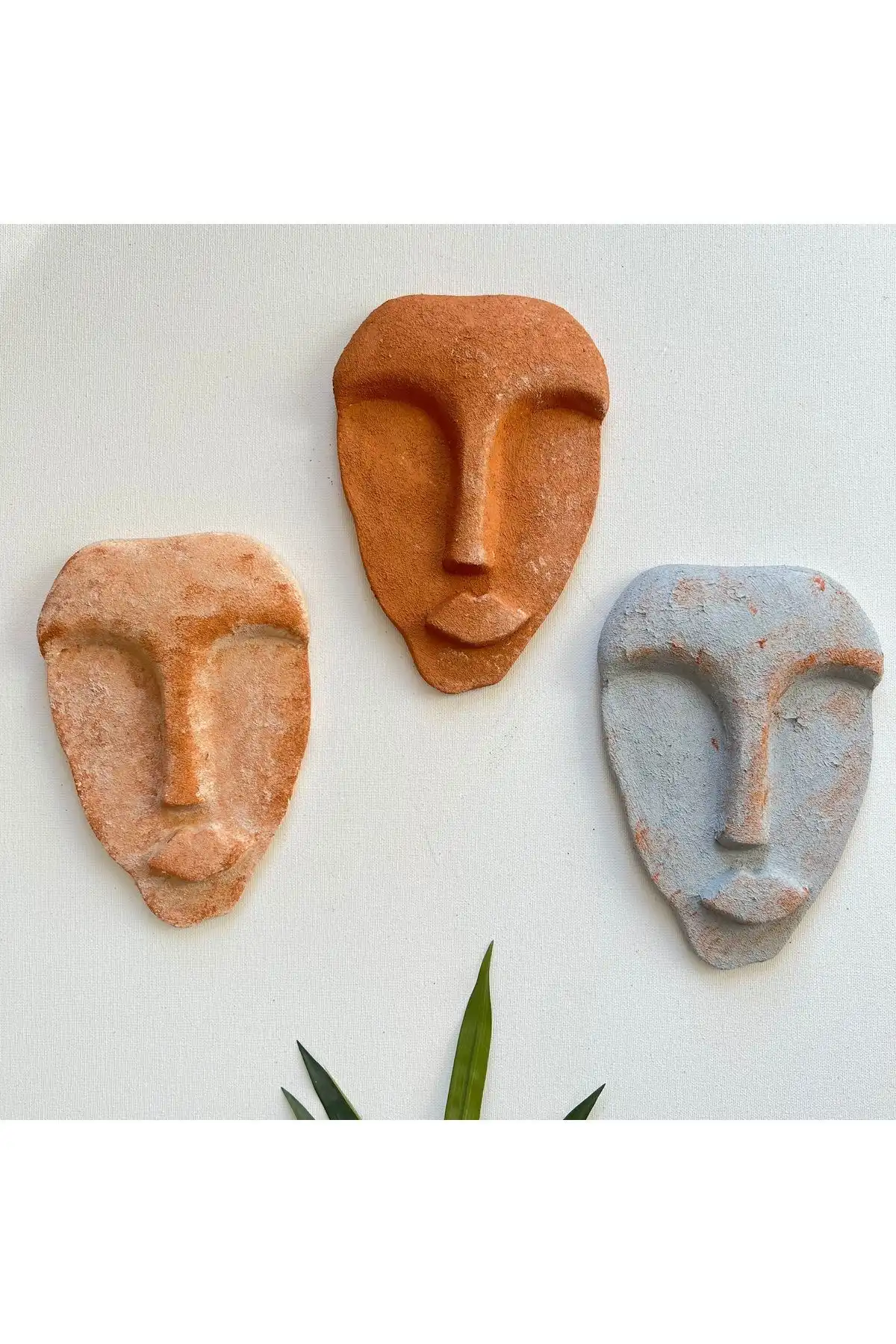 Mes Reves El Yapımı Taş Heykel Soyut Yüz Maske Seti: Modern ve Eşsiz Duvar Süsleri