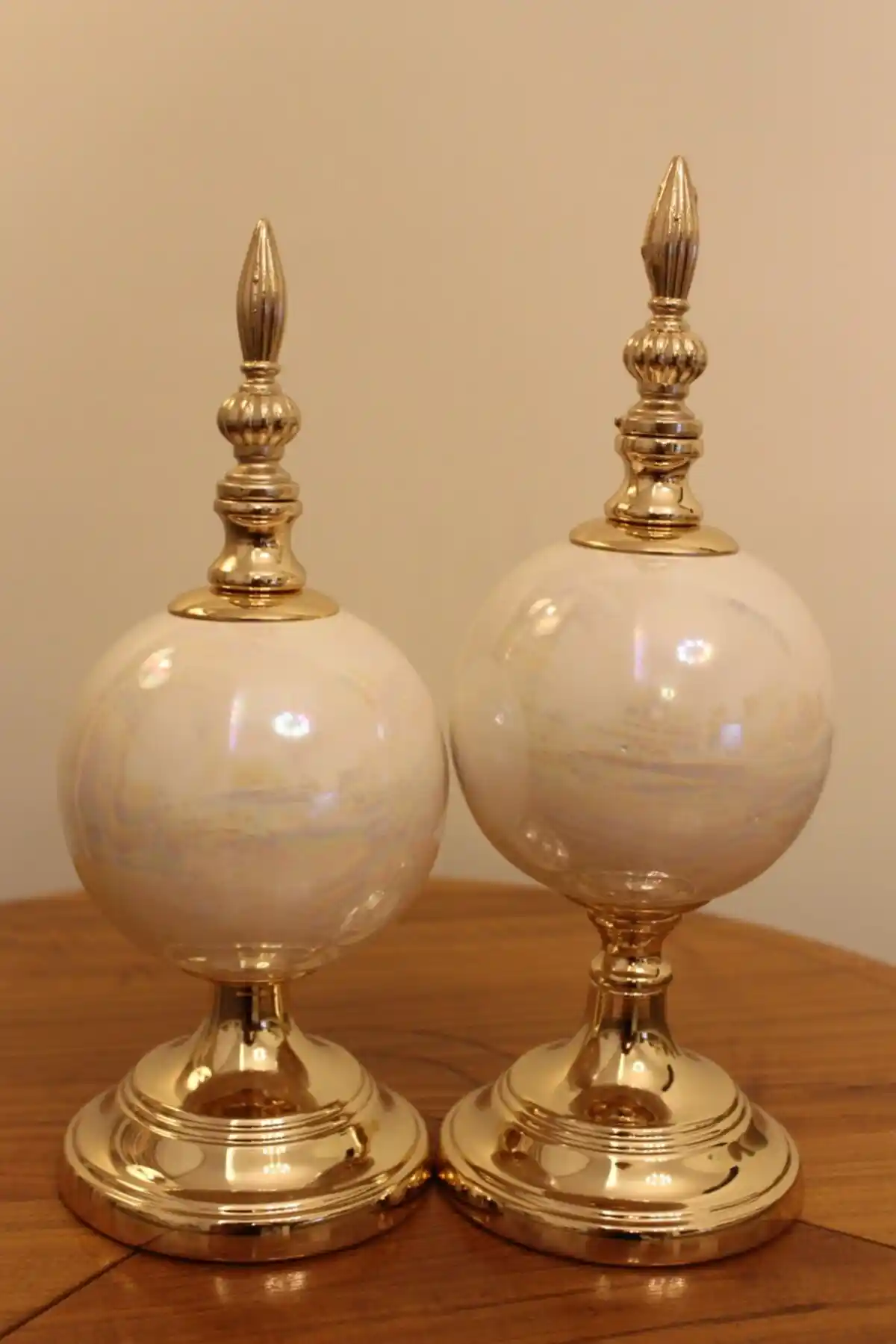 Vito İkili Seramik Aksesuar: Klasik Estetik ile Fonksiyonelliği Birleştiriyor