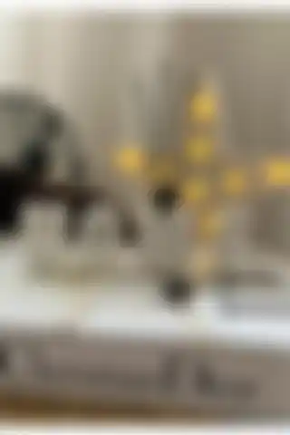 Genel Markalar Modern Dekoratif Biblo ile Evinizde Estetik ve Şıklık Yaratın
