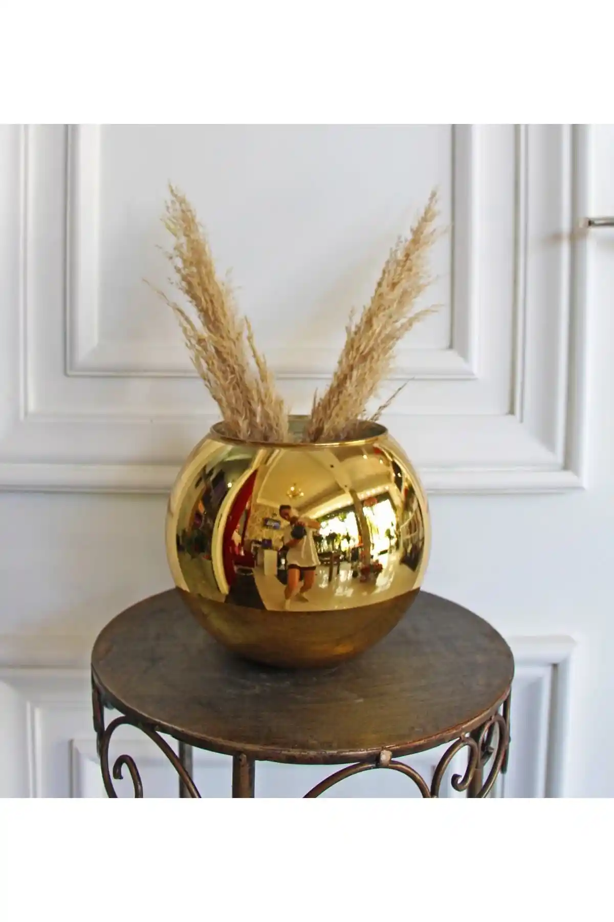 Paşabahçe Özel Ayna Yansımalı Altın Rengi Kaplama Fanus Vazo ile Modern Ev Dekoru