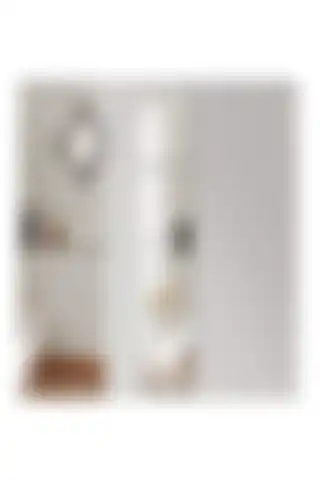 Enc Home 20x20 Kare Ayna: Estetik ve Fonksiyonelliği Bir Araya Getiren Şık Tasarım