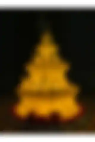 Root MadeNoel Ağaç Köyü Dekoratif Tealight Mumluk ile Kış Atmosferi Yaratın