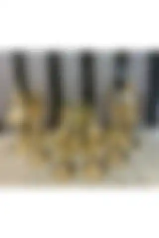 DECOVİEN Cam Salon Seti: Modern ve Estetik İç Mekan Tasarımı İçin İdeal Seçim