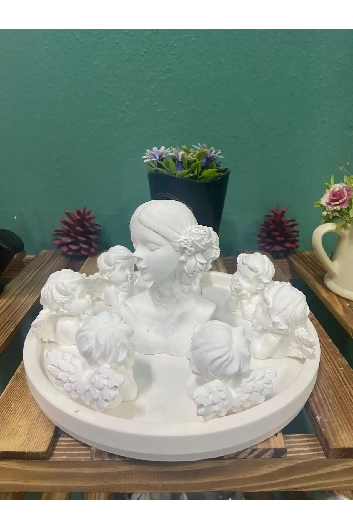 Eşsiz Anne ve Melek Çocukları Heykeli ile Evinize Anlam ve Estetik Katın