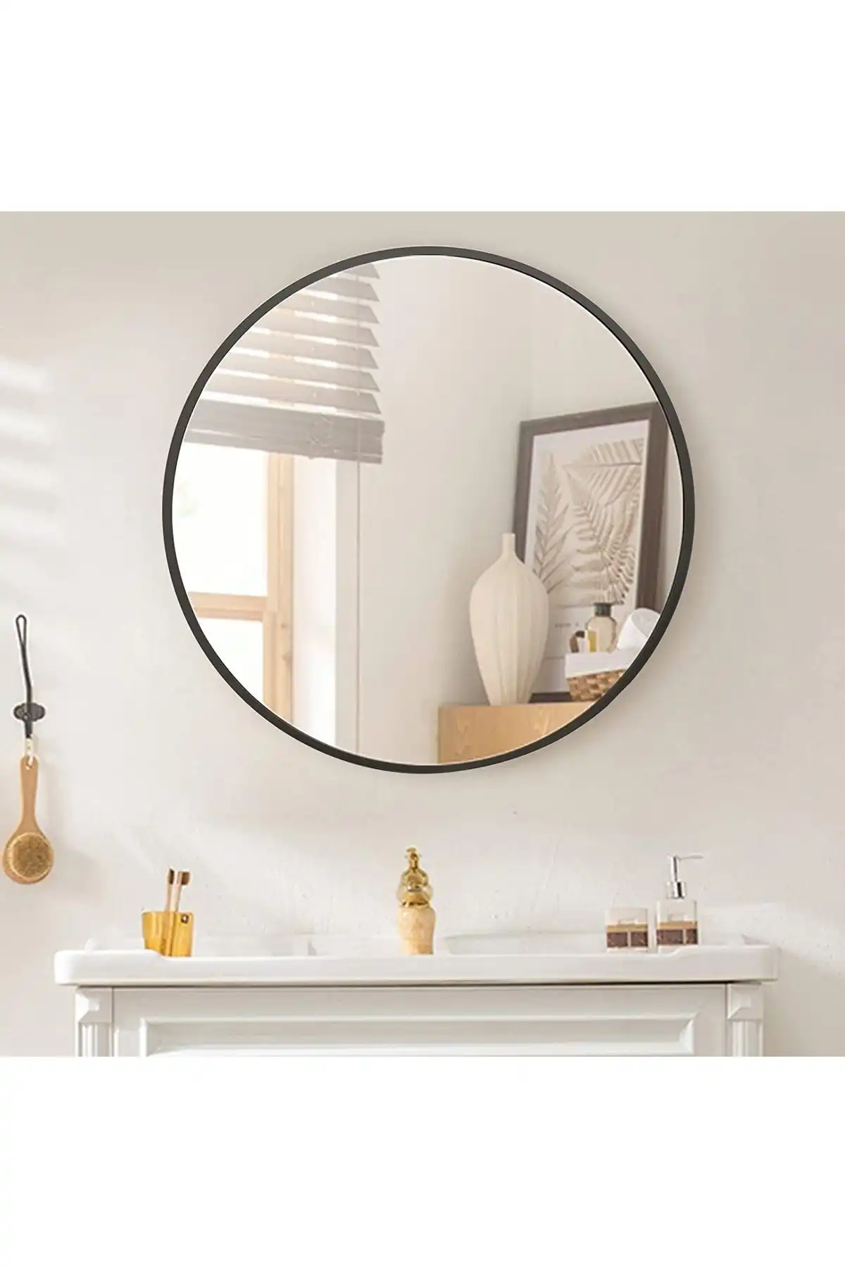 Ev Dekorasyonunu Tamamlayan Elegan Siyah Kenarlı Yuvarlak Ayna 50x50 cm
