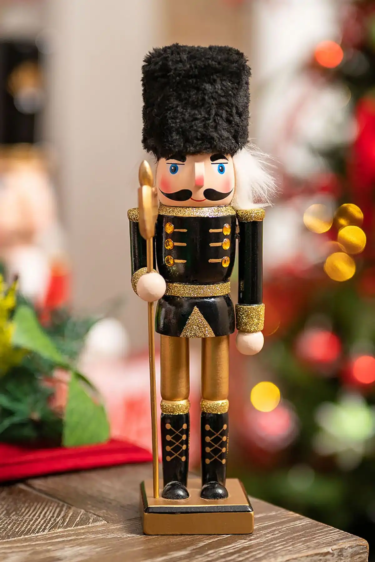 Karaca Home Yılbaşı Nutcracker ile Yılbaşı Dekorasyonunu Güzelleştirin