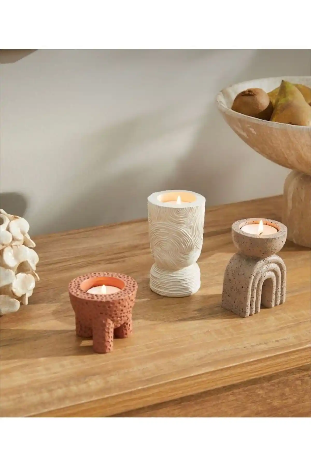 By Sirin Candle Minimal 3’lü Mumluk Seti ile Evinizin Dekorasyonuna Zarif Dokunuş