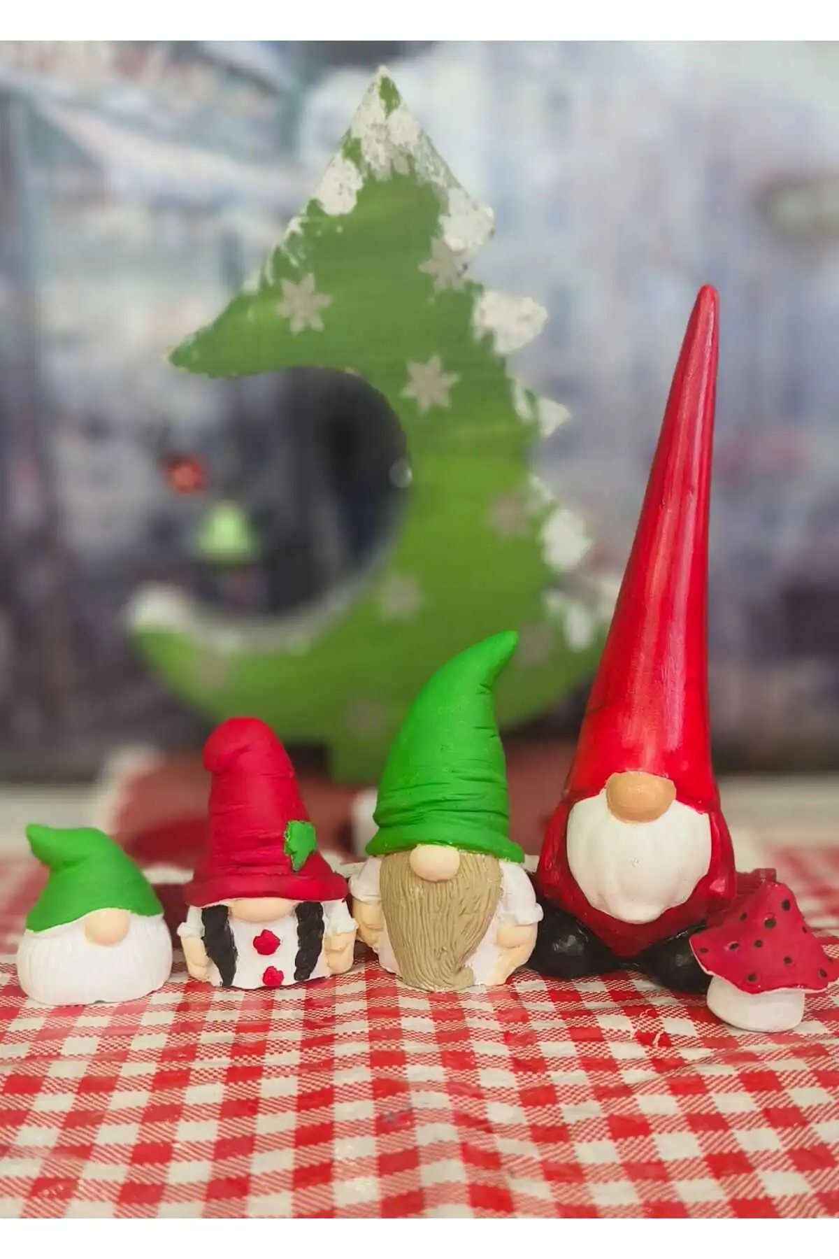 AYLEFE HOBBY Yeni Yıl Gnome Cüceleri ile Evinizi Enerjik Şekilde Süsleyin