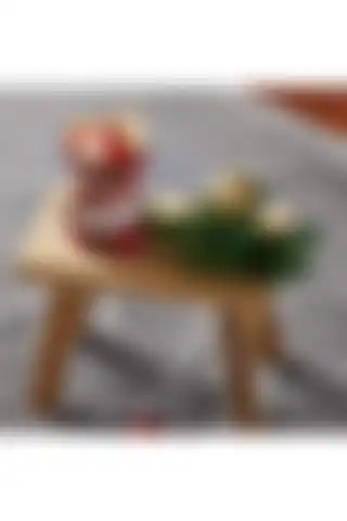 Karaca Home Müzikli Yılbaşı Obje: Estetik ve Fonksiyonel Tasarım 15 cm