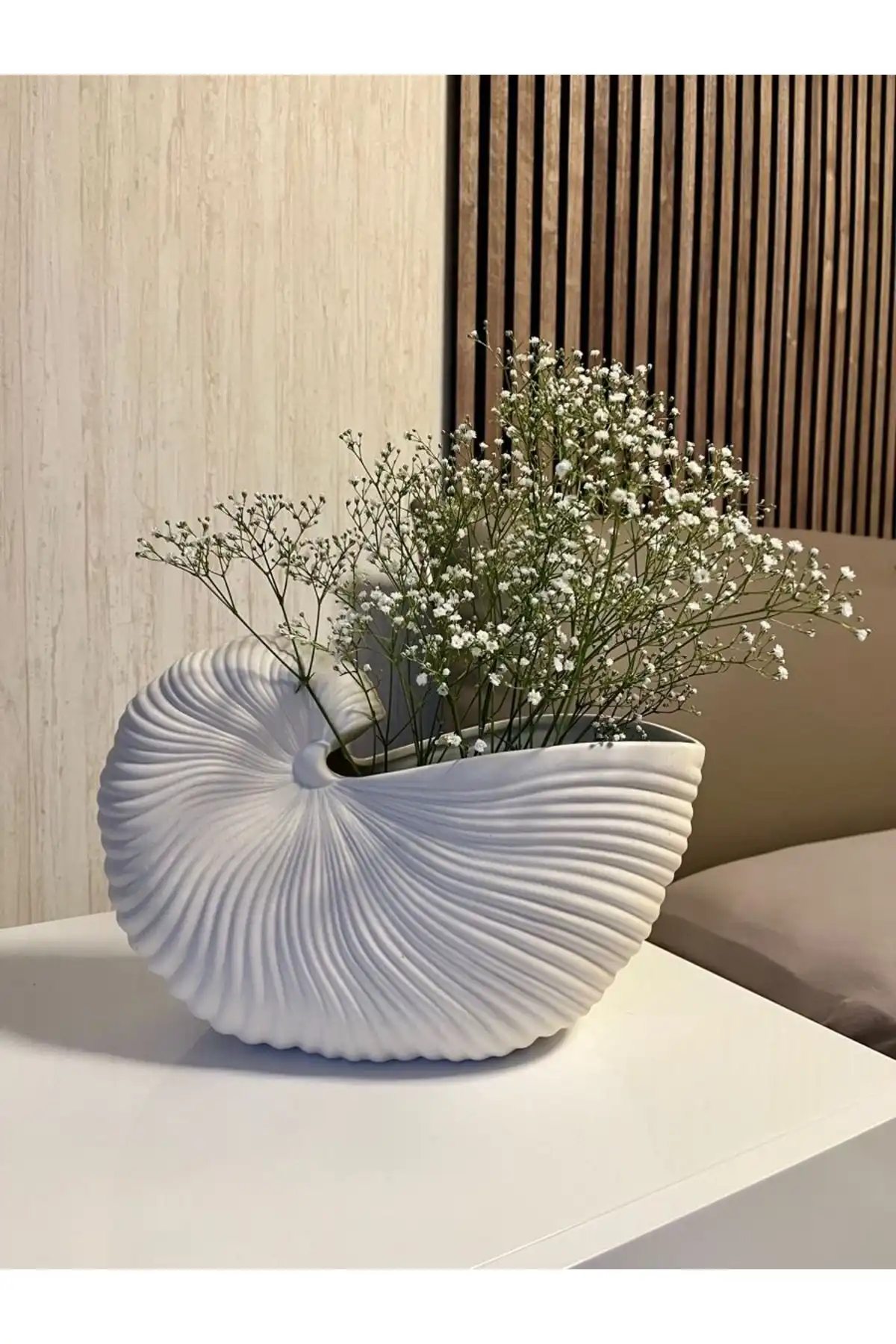 LİNECRAFT Dekoratif Midye Vazo ile Minimalizmin Şıklığını Evinize Taşıyın