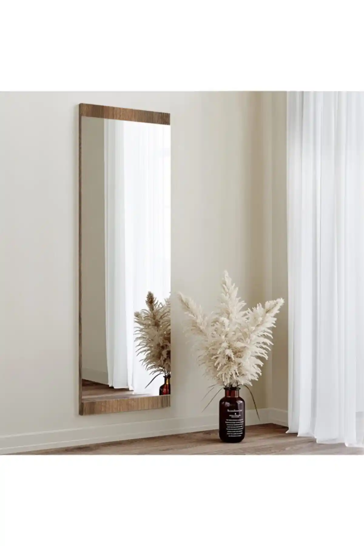 Nysamo 40x120 Cm Ceviz Dekoratif Duvar Aynası: Estetik ve Fonksiyonellik