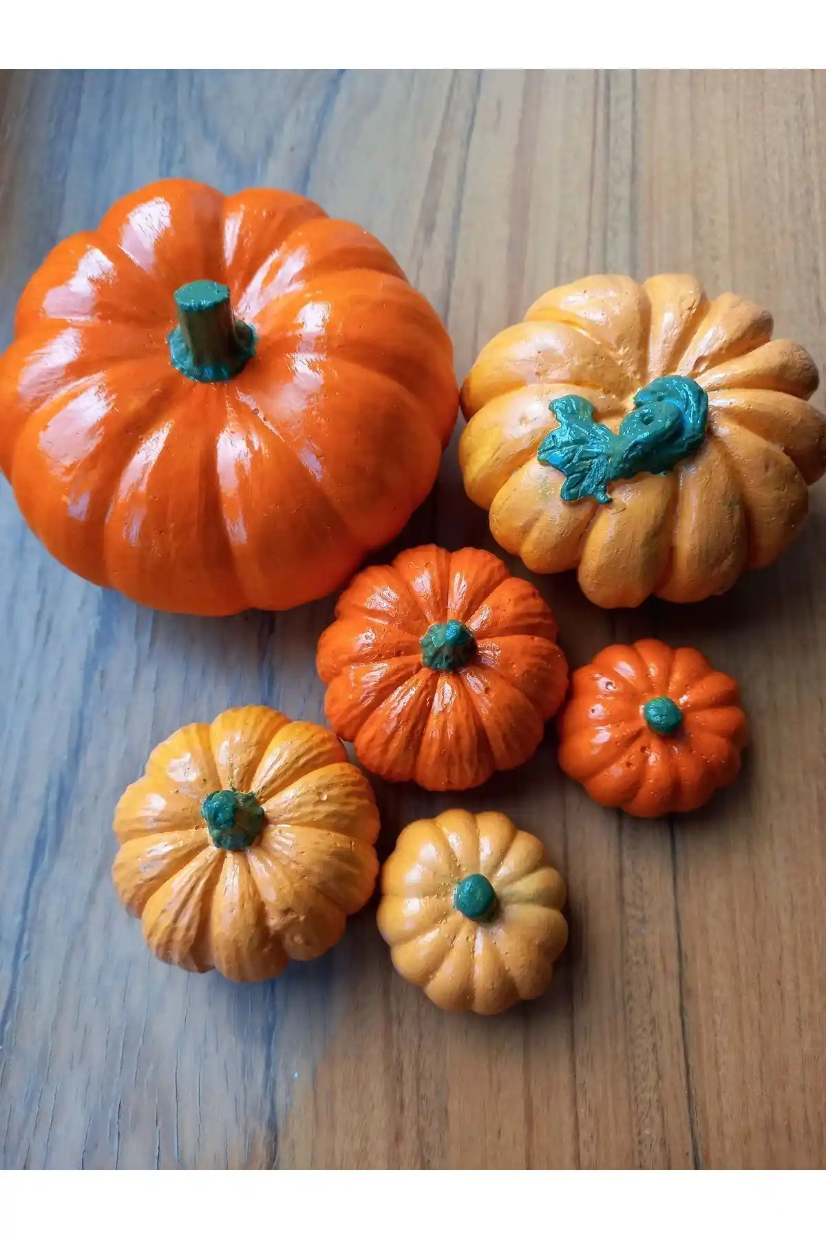 Pelikan Sanat Dekoratif Kabak 6'lı Vernikli Set ile Evinizde Estetik ve Fonksiyonelliği Yakalayın