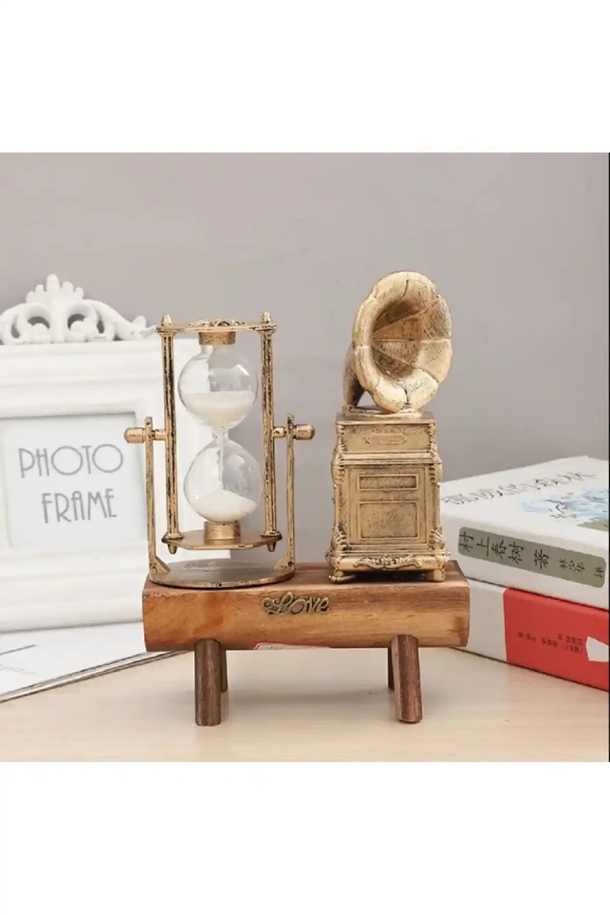 HediyeConcepti Ahşap Antika Tasarımlı Dekoratif Gramofon ve Kum Saati İncelemesi