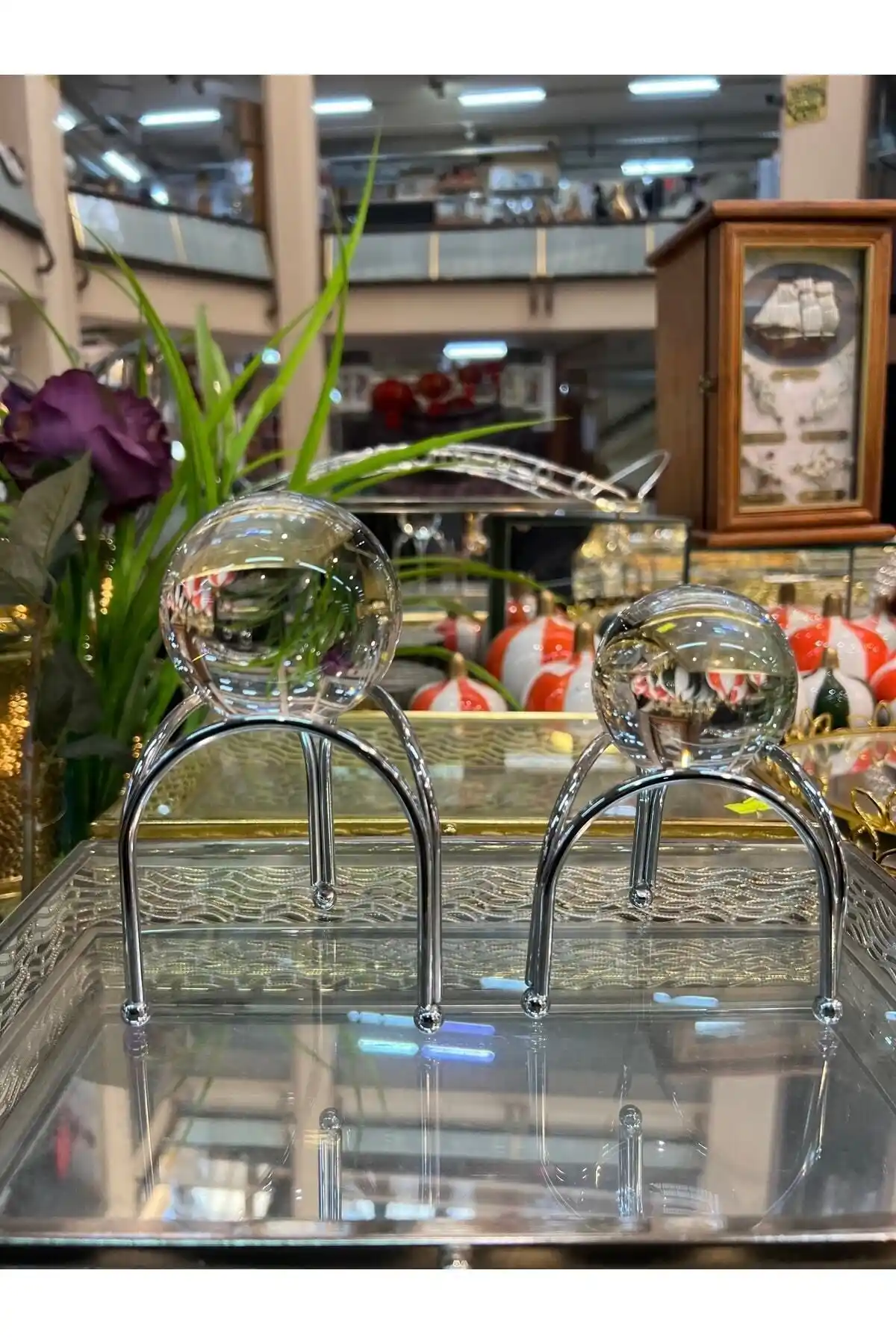 Mercee 2'li Kristal Küre Seti: Şık ve Modern Dekorasyon İçin İdeal Tercih