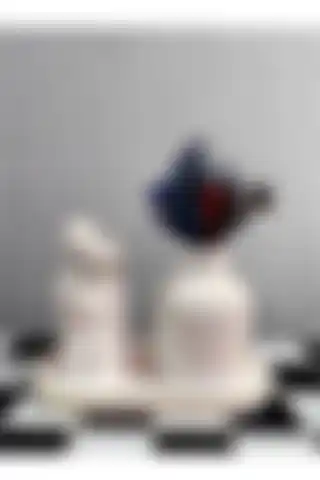 StarDekoratif Vazo ve Biblo Seti ile Evinize Klasik ve Şık Bir Dokunuş Katın