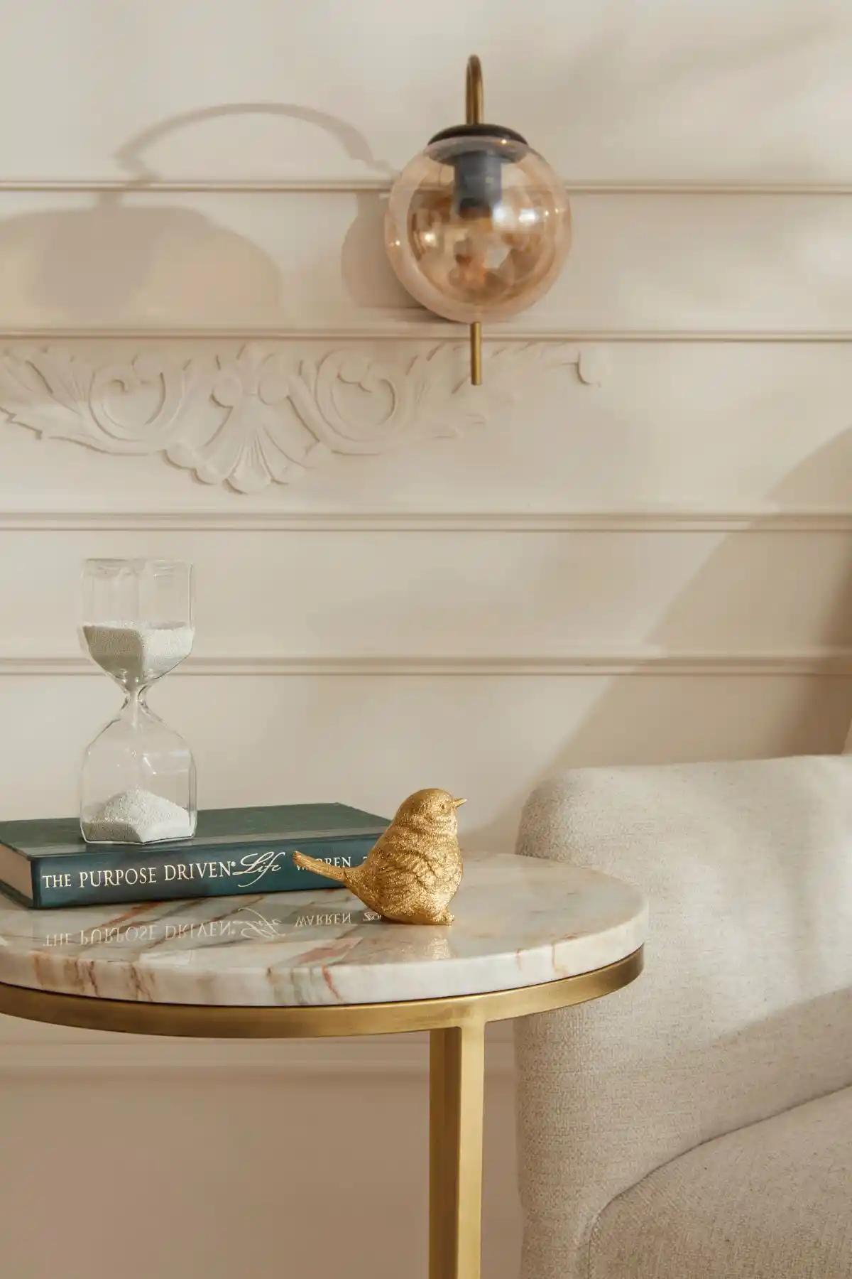 Karaca HomeBirdie Biblo: Şık Tasarımı ile Ev Dekorasyonuna İhtişam Katın