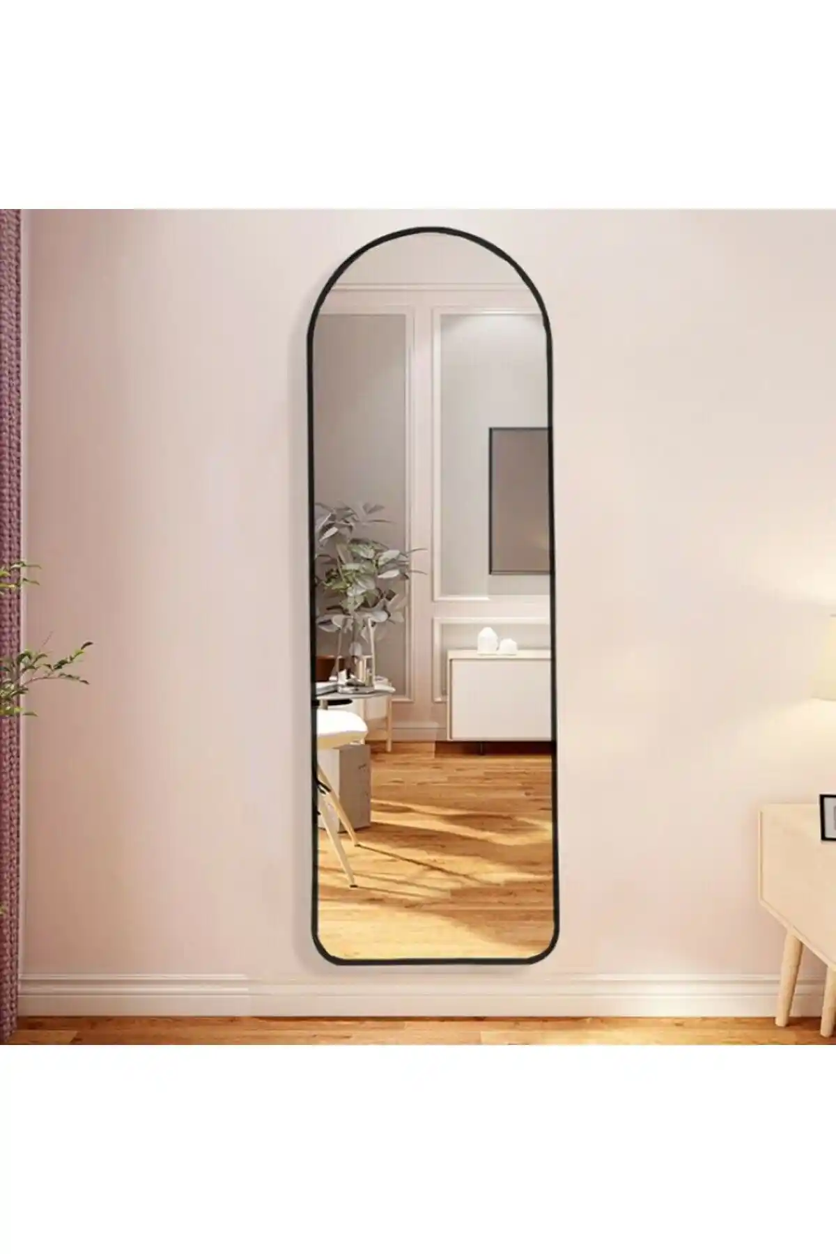 CG HOME Decoratif Ayna: Modern Mekanlar İçin Şıklık ve İşlevsellik Sunuyor