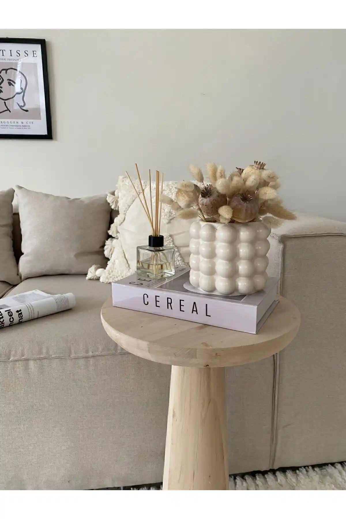 DNZDESIGN Bubble Beton Vazo: Estetik ve Fonksiyonel Bir Dekorasyon Öğesi