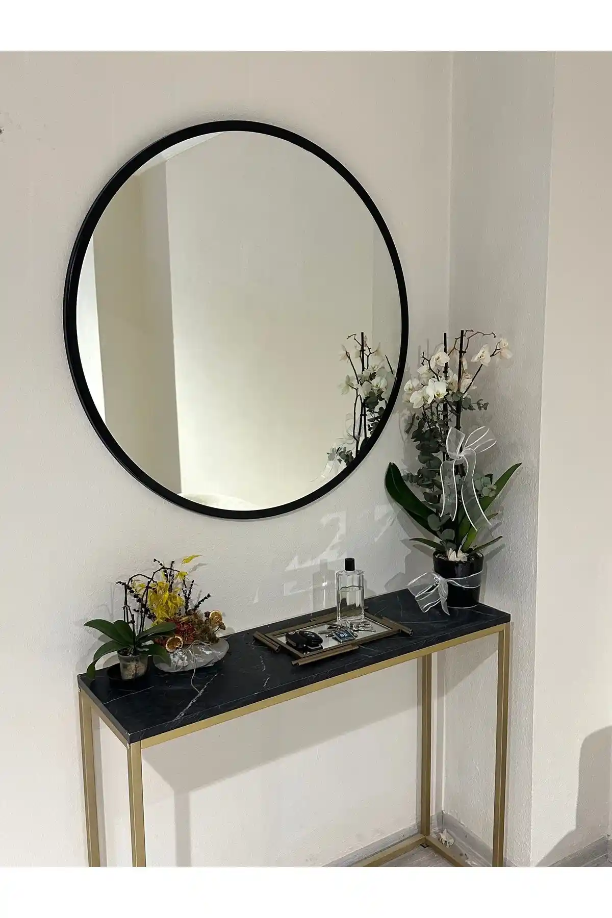 Ersan Dizayn Metal Siyah Yuvarlak Ayna İncelemesi: Estetik ve Fonksiyonellik