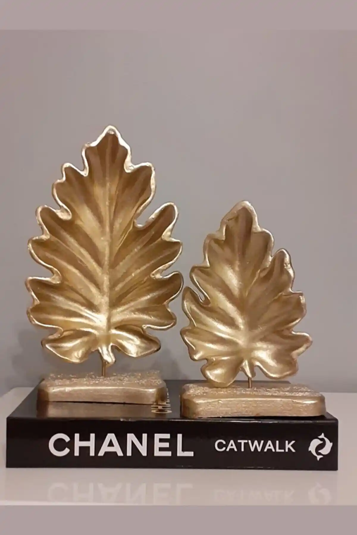 Estetik ve Fonksiyonelliği Bir Arada Sunan Dekoratif Çınar Ağacı Biblo