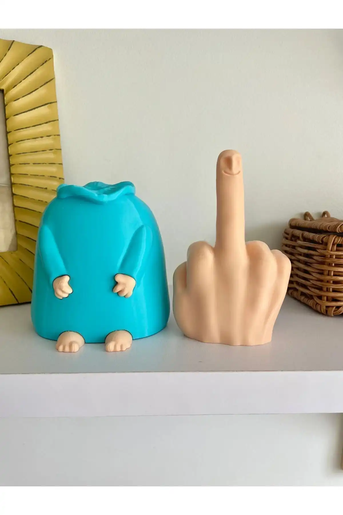 Saranostra Dekoratif Gizlenmiş Orta Parmak Nah Komik Hediye İncelemesi ve Avantajları